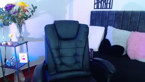 Charlotte online show from 02.26.25