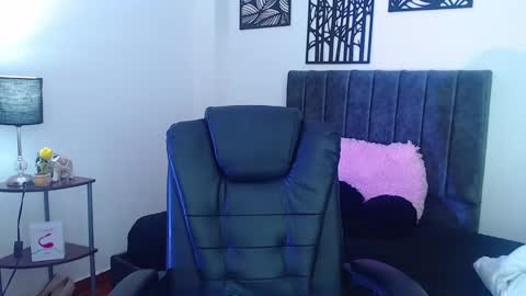 Charlotte online show from 03.01.25