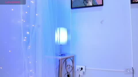 dulce__fiore07 online show from 05.15.26