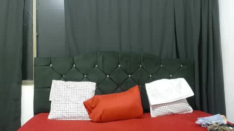 Dulce Alexandra online show from 05.19.26
