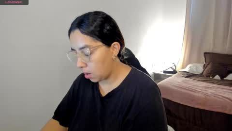 Snapshot of dulce_brithany chatting on 12.03.25 dulce brithany online show from 12.03.25