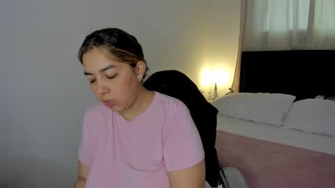 Snapshot of dulce_brithany chatting on 02.06.26 dulce brithany online show from 02.06.26