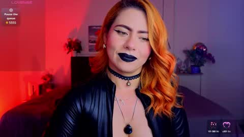 Snapshot of dulce_charlottee chatting on 10.05.25 DULCE online show from 10.05.25