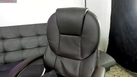 Kitty online show from 11.16.25