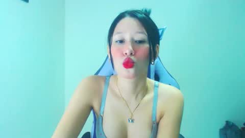dulce_mauren online show from 11.28.25