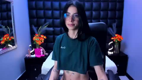 Snapshot of dulce_miiaa chatting on 06.16.26 dulce_miiaa online show from 06.16.26