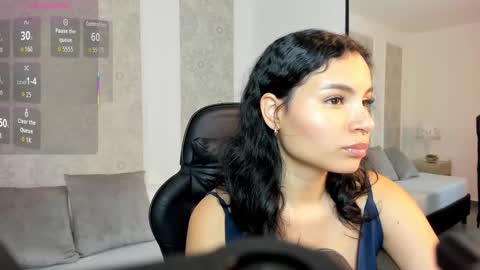 N A T Y online show from 10.08.25