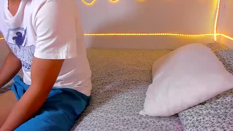 dulce_tentacionlatina online show from 09.17.25