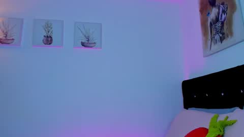 Daniela online show from 02.16.26