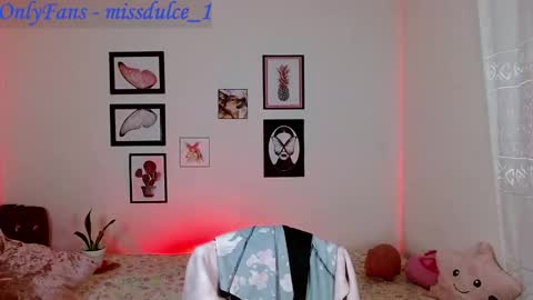 Snapshot of dulcemaria_alvarez22 chatting on 11.29.25 Dulce online show from 11.29.25