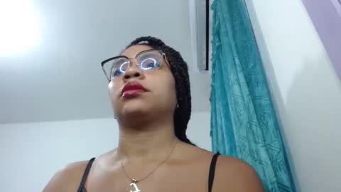 Dulse Diosa online show from 02.17.25