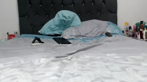 Dulse Diosa online show from 02.27.25