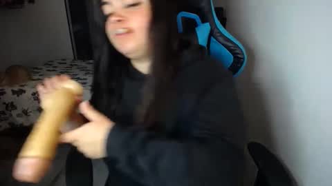 Snapshot of dumont_model chatting on 10.10.25 Nicole online show from 10.10.25