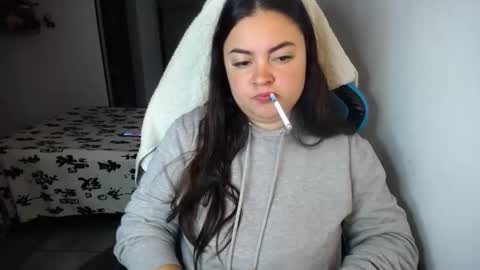 Snapshot of dumont_model chatting on 10.16.25 Nicole online show from 10.16.25