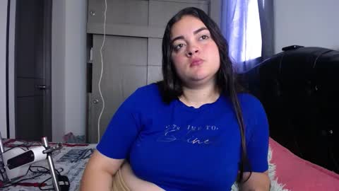 Nicole   online show from 12.01.25