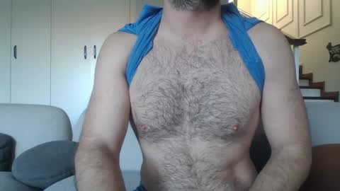 Snapshot of duncanwhitexx chatting on 11.17.25 duncanwhitexx online show from 11.17.25