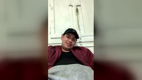 duocaliente310037 online show from 02.15.26