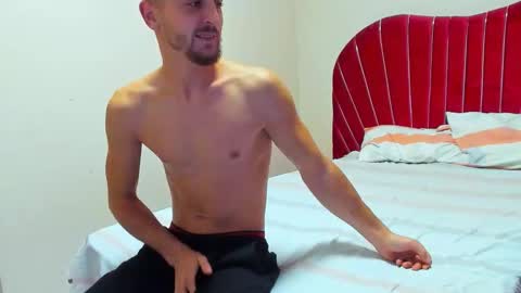 Snapshot of duoheat69 chatting on 11.23.25 AVA MARK online show from 11.23.25