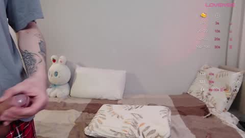 Snapshot of duomoon chatting on 01.11.25 SashaAlex online show from 01.11.25