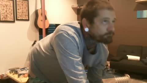 Snapshot of durfmanx chatting on 12.14.24 durfmanX online show from 12.14.24