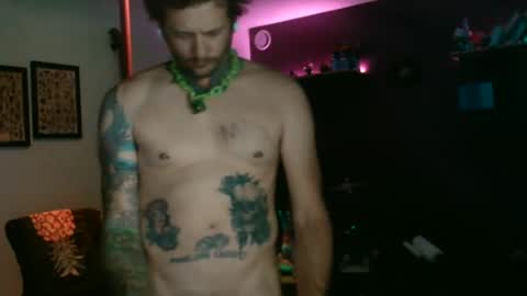 Snapshot of durfmanx chatting on 03.08.25 durfmanX online show from 03.08.25