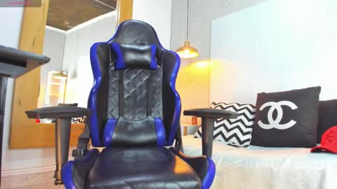 DUSAN  GREY online show from 02.20.26