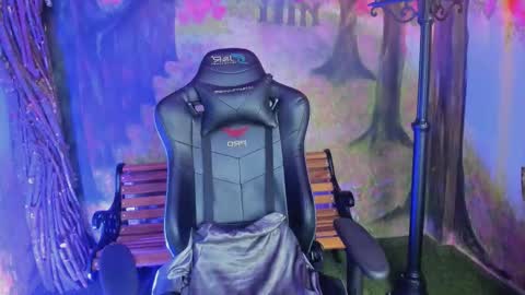 duskybeautyy online show from 12.03.25