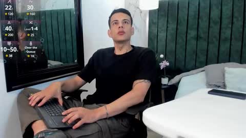 Dustin Sonne online show from 02.23.25