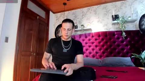 Dustin Sonne online show from 11.11.25