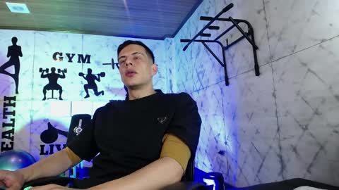 Snapshot of dustin_sonne chatting on 04.17.26 Dustin Sonne online show from 04.17.26