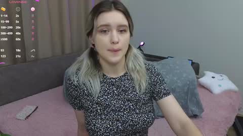 Dusya online show from 02.03.25