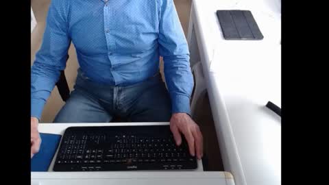 dutchpornking2 online show from 10.31.25