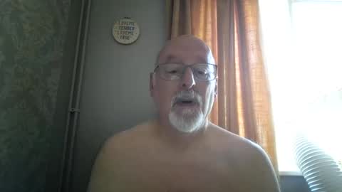 Snapshot of dutchunclejohn chatting on 06.24.26 DutchUncleJohn online show from 06.24.26