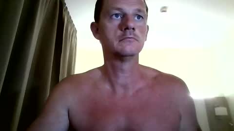 Snapshot of dutchwanker123 chatting on 02.15.25 dutchwanker123 online show from 02.15.25