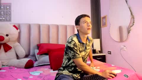 Snapshot of dylan_and_kim chatting on 02.18.26 dylan_and_kim online show from 02.18.26