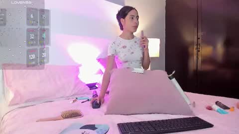 Snapshot of dylan_katee chatting on 12.20.25 Dylan and Katte online show from 12.20.25