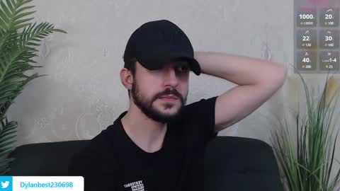 Snapshot of dylan_starxx chatting on 12.13.24 Dylan online show from 12.13.24