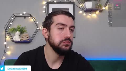 Snapshot of dylan_starxx chatting on 12.20.24 Dylan online show from 12.20.24