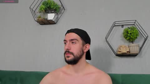 Snapshot of dylan_starxx chatting on 09.22.25 Dylan online show from 09.22.25