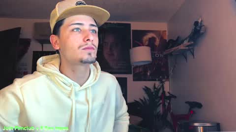 Dylan Daniel 7.8 online show from 02.10.25