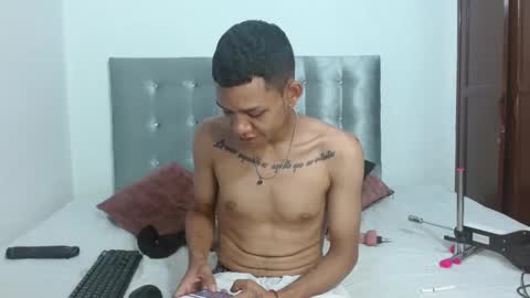 Snapshot of dylandevilx chatting on 09.17.25 Dylan.. online show from 09.17.25