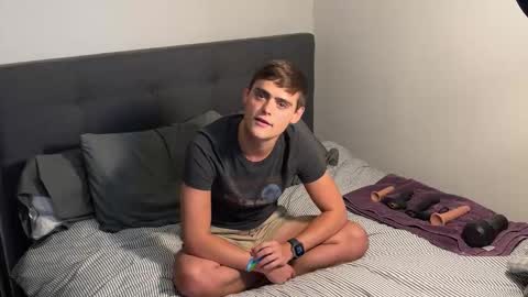 Snapshot of dylanfruits chatting on 09.19.25 dylanfruits online show from 09.19.25