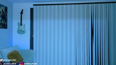 Snapshot of dylanrivera_ chatting on 10.31.25 Dylan Rivera online show from 10.31.25