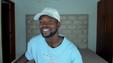 Dylan Taylor online show from 11.07.25