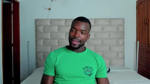 Snapshot of dylantaylor_1 chatting on 12.13.25 Dylan Taylor online show from 12.13.25