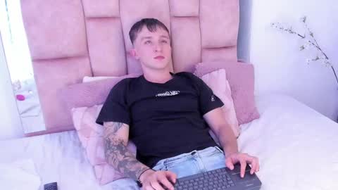 ---DYLAN--- online show from 02.25.25