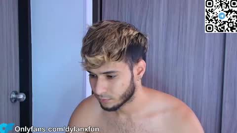 Snapshot of dylanxfun chatting on 10.04.25 dylanxfun online show from 10.04.25