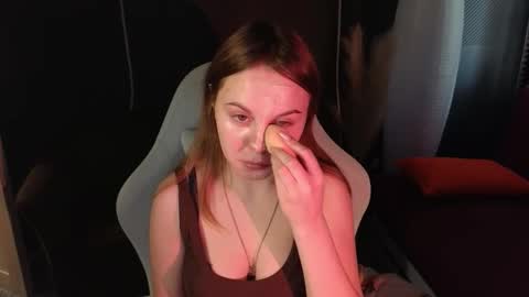 Snapshot of dyna_bae chatting on 10.13.25 Dyna online show from 10.13.25