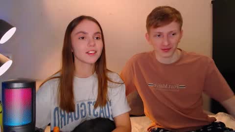 Snapshot of dyrinda chatting on 12.08.24 Julia and Dima online show from 12.08.24