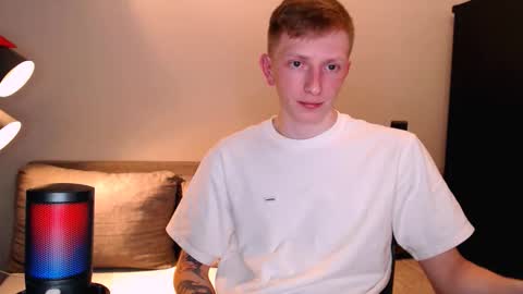 Snapshot of dyrinda chatting on 11.02.25 Julia and Dima online show from 11.02.25